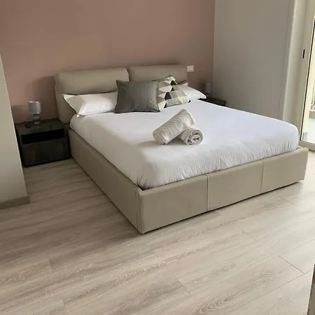Il Crepuscolo - 3* بومبيي